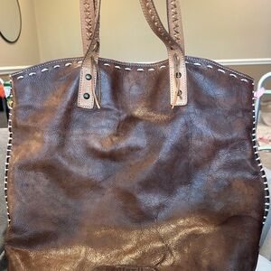 Excellent condition Bed Stu distressed brown leather bag